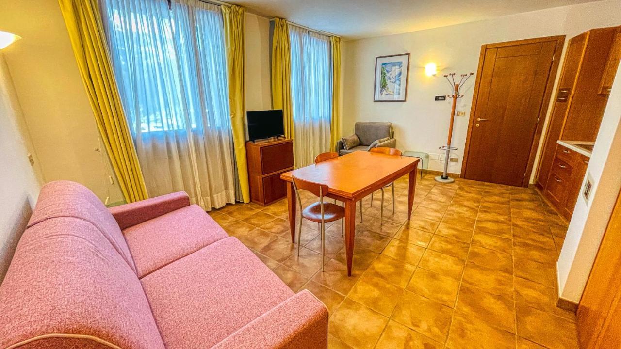 Appartamento Smith Erbaluce - Affitti Brevi Italia Bardonecchia Esterno foto